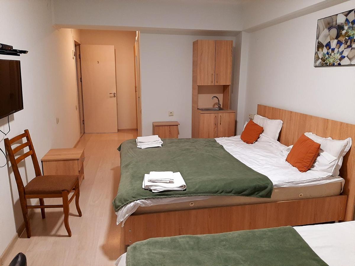 Amadeus Hotel Tbilisi Exteriör bild