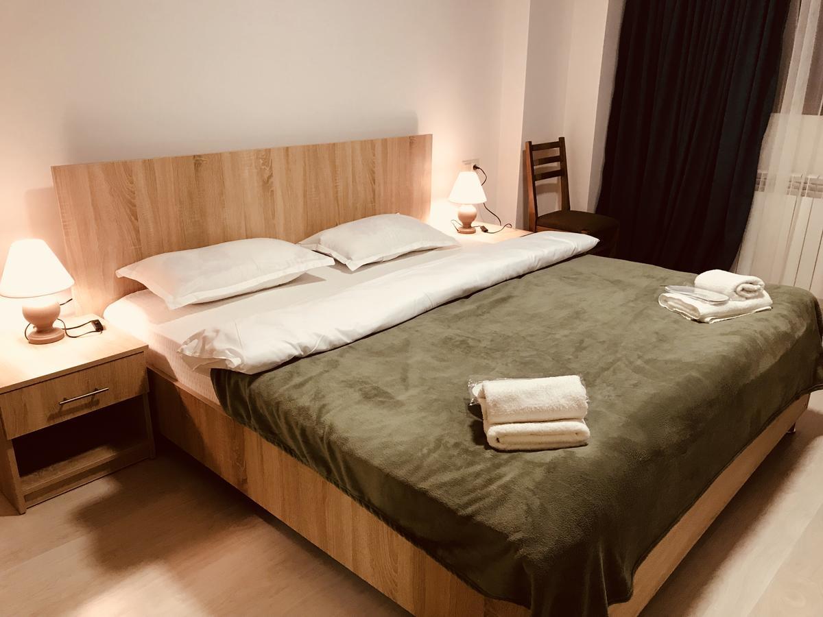 Amadeus Hotel Tbilisi Exteriör bild