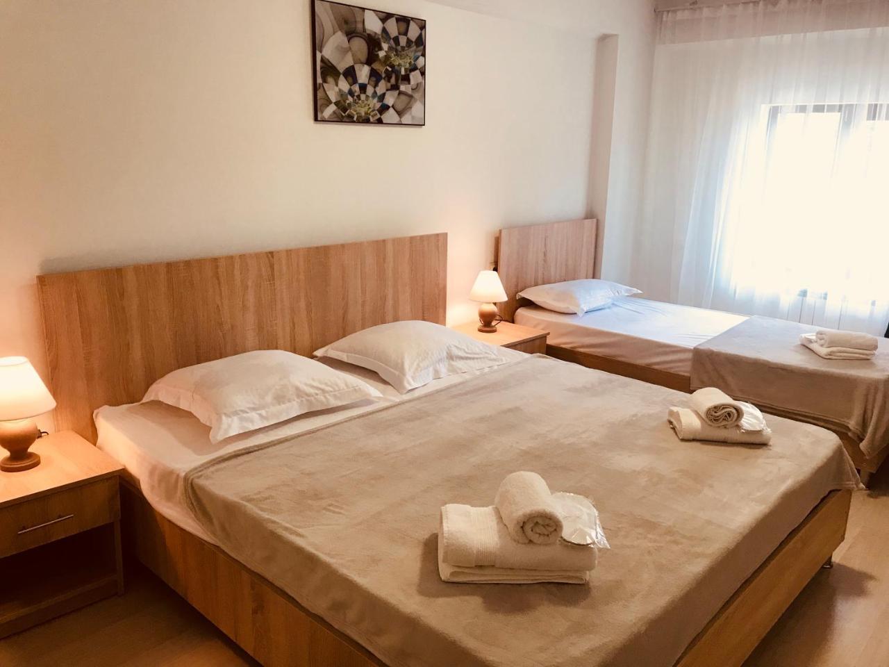 Amadeus Hotel Tbilisi Exteriör bild